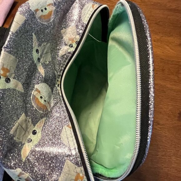 Baby Yoda Star Wars Mandalorian backpack small glitter - Picture 8 of 9